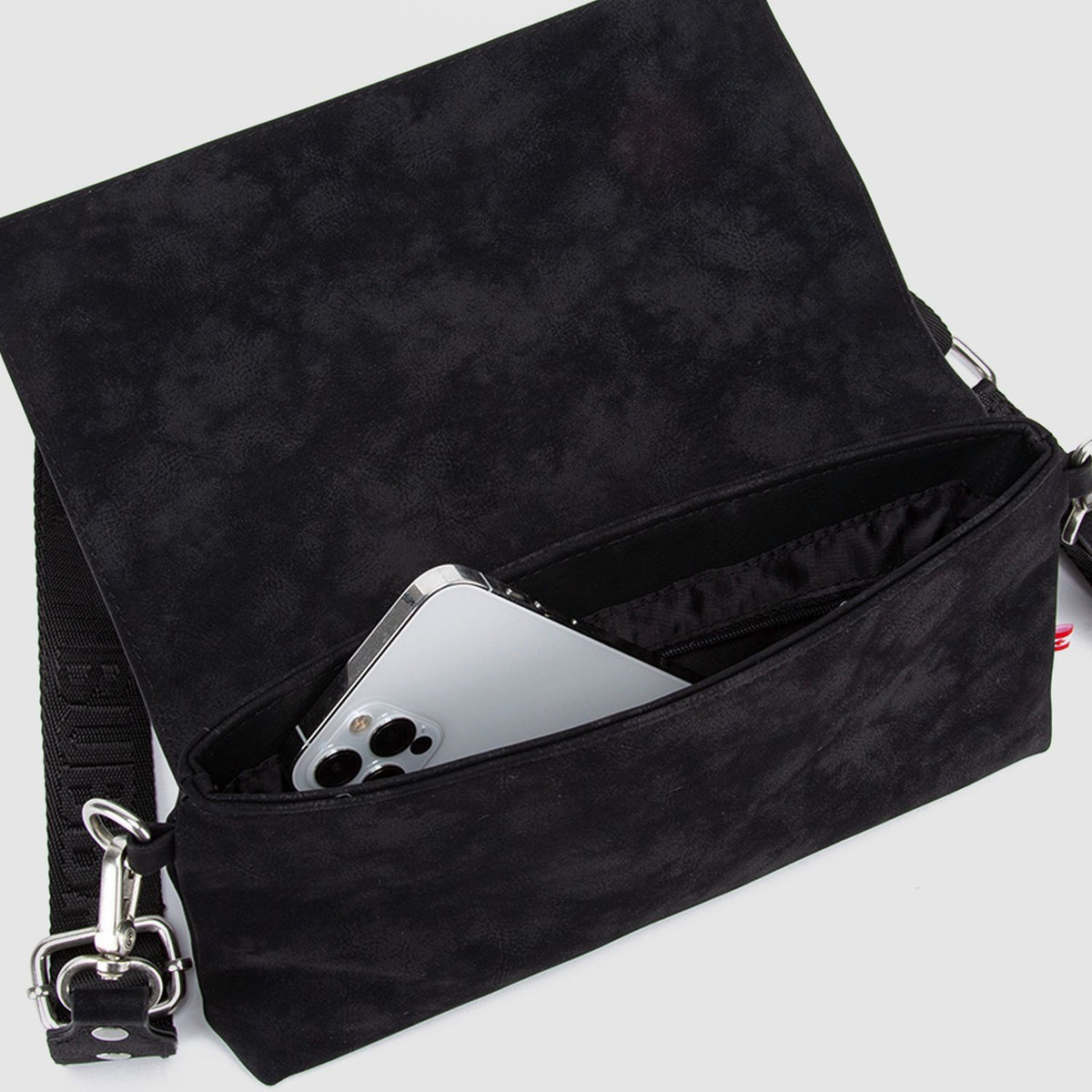 FLAT CROSSBODY VEFREE