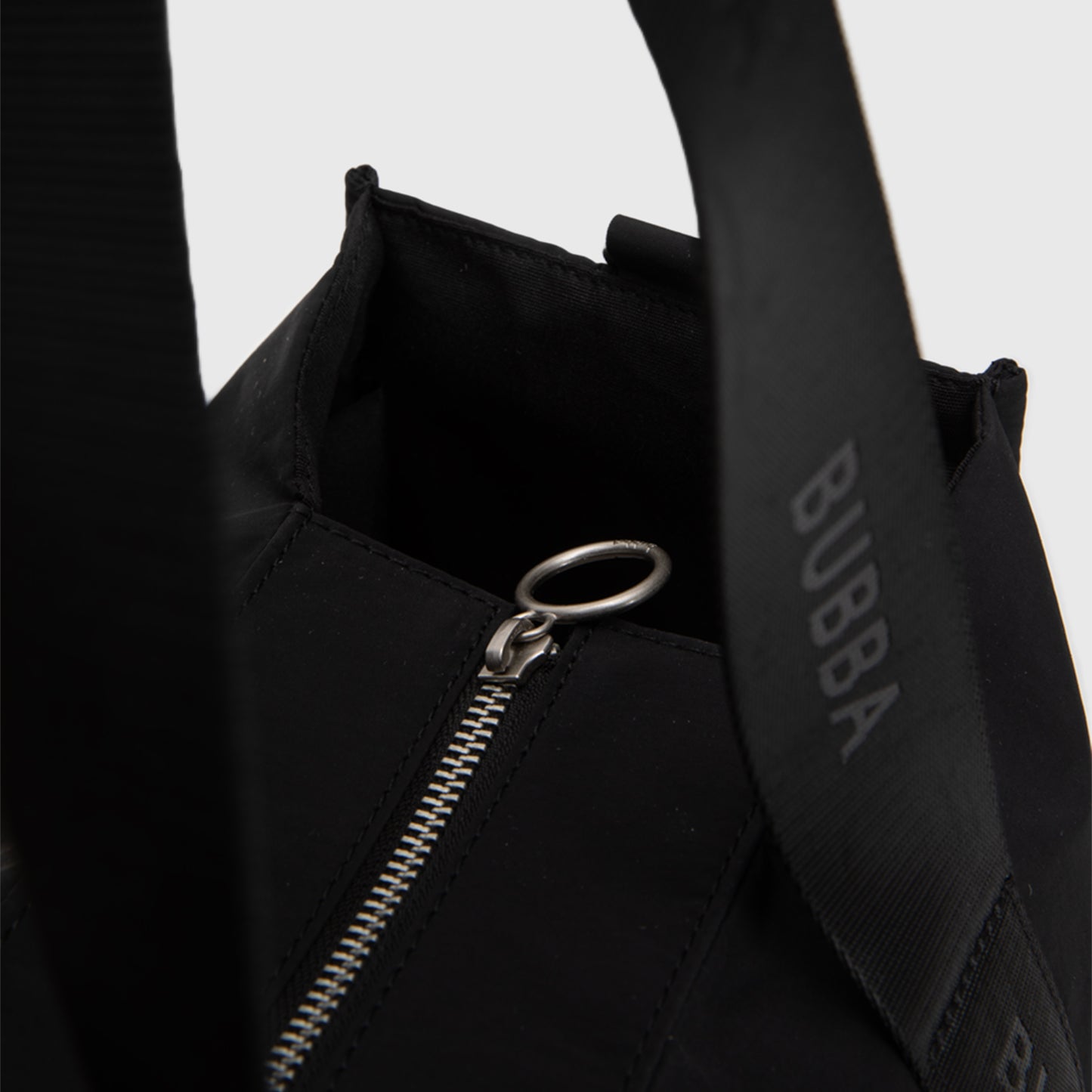 TOTE DAILY