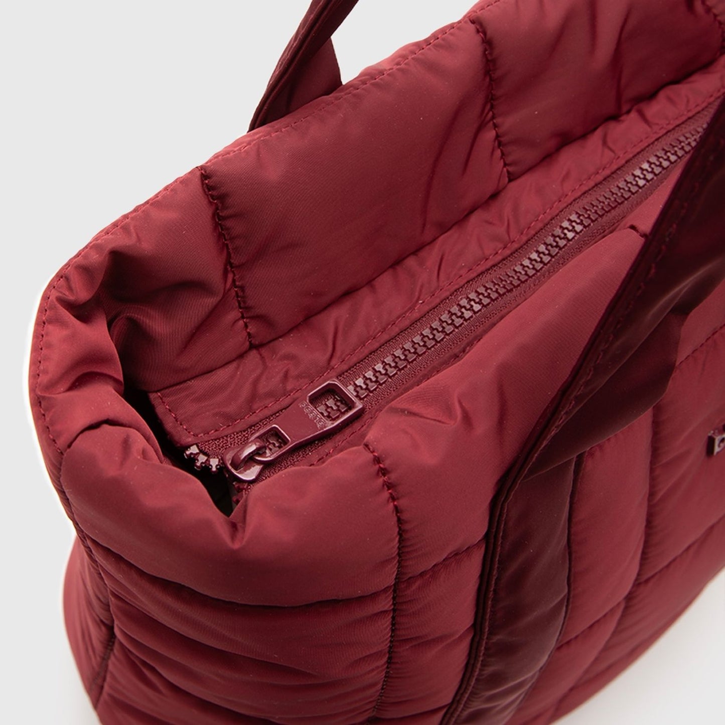 TOTE PUFFER