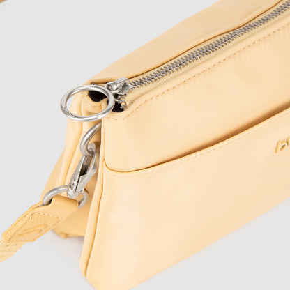CROSSBODY B.