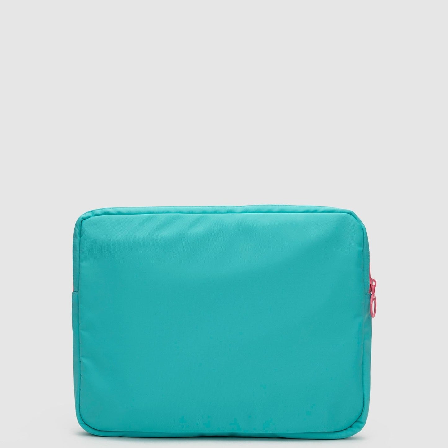 FUNDA LAPTOP DAY ESSENTIALS