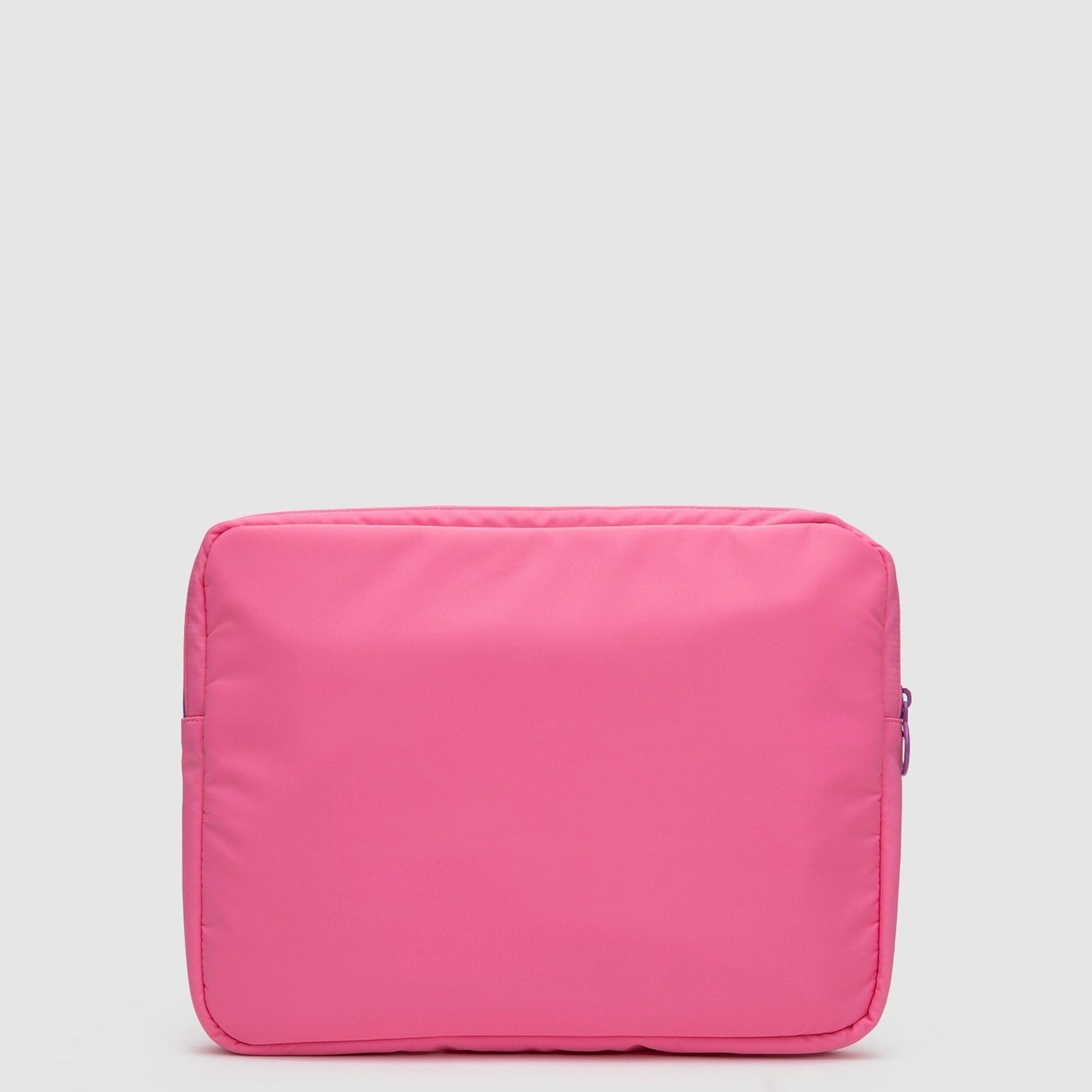 FUNDA LAPTOP DAY ESSENTIALS