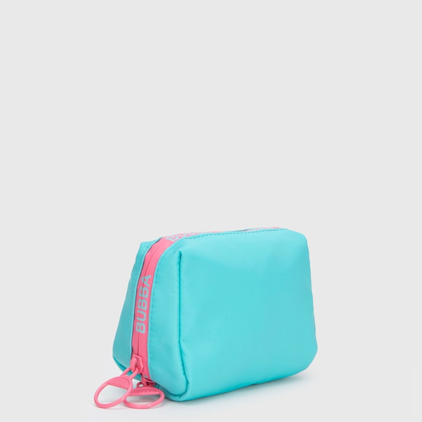 POUCH DAY ESSENTIALS