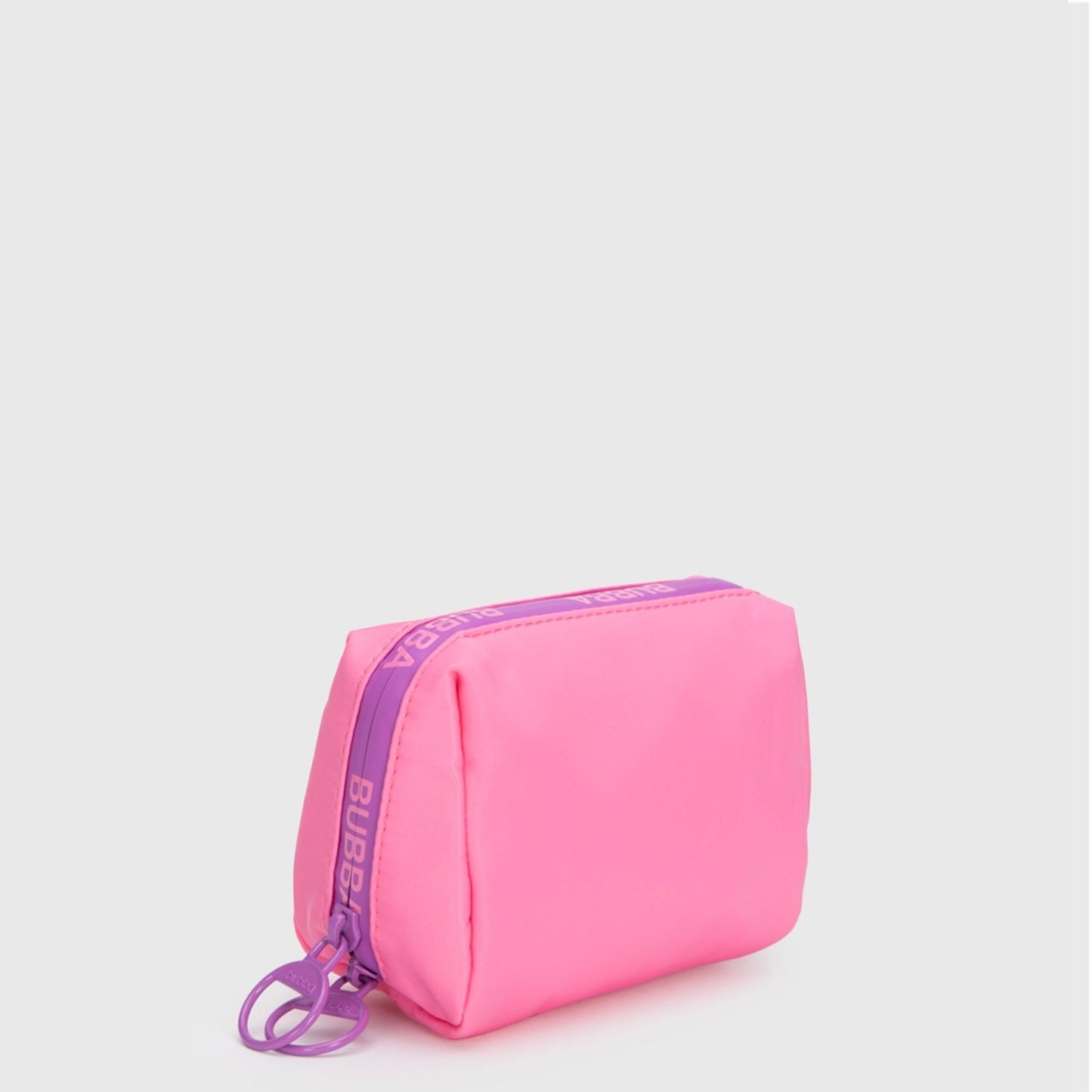 POUCH DAY ESSENTIALS