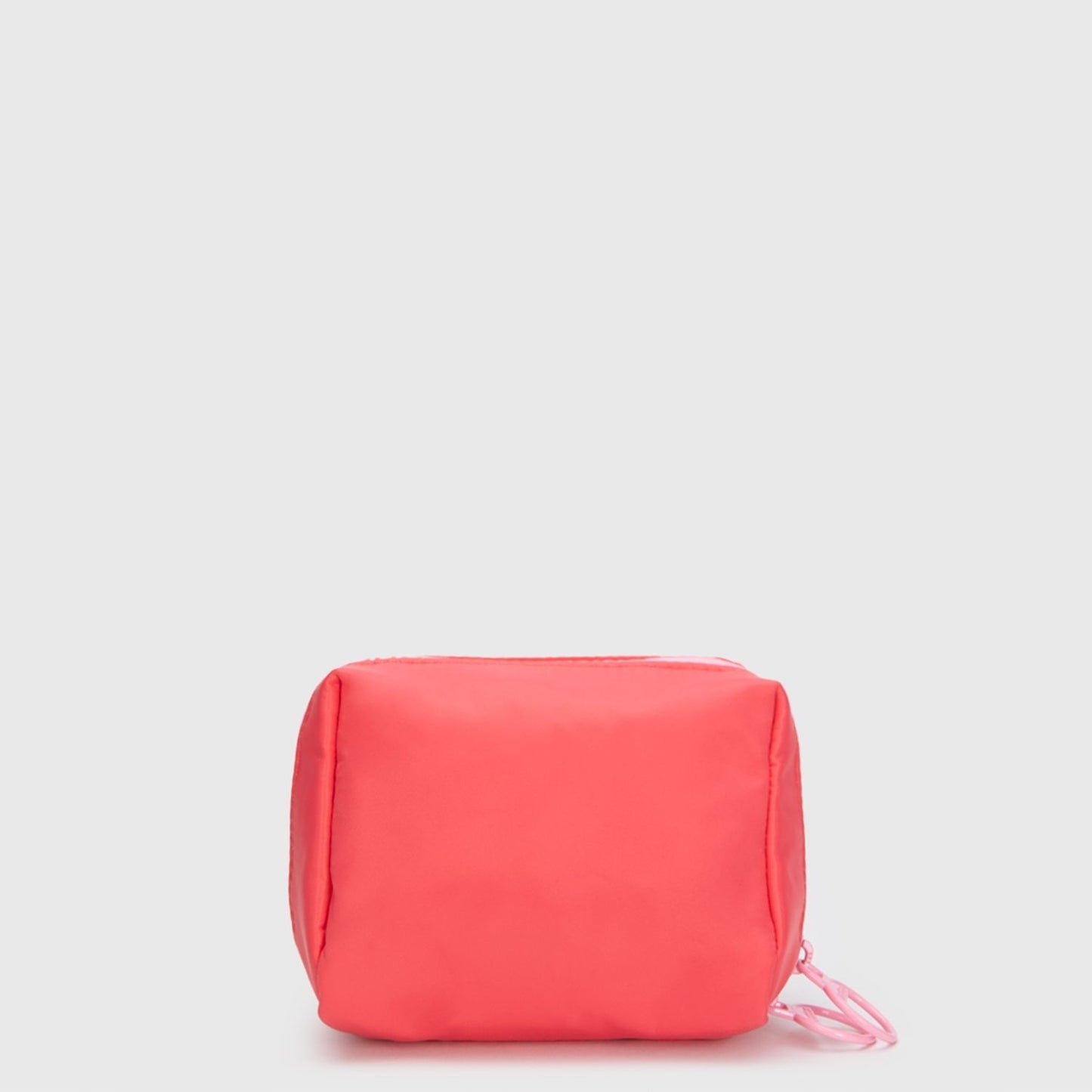 POUCH DAY ESSENTIALS