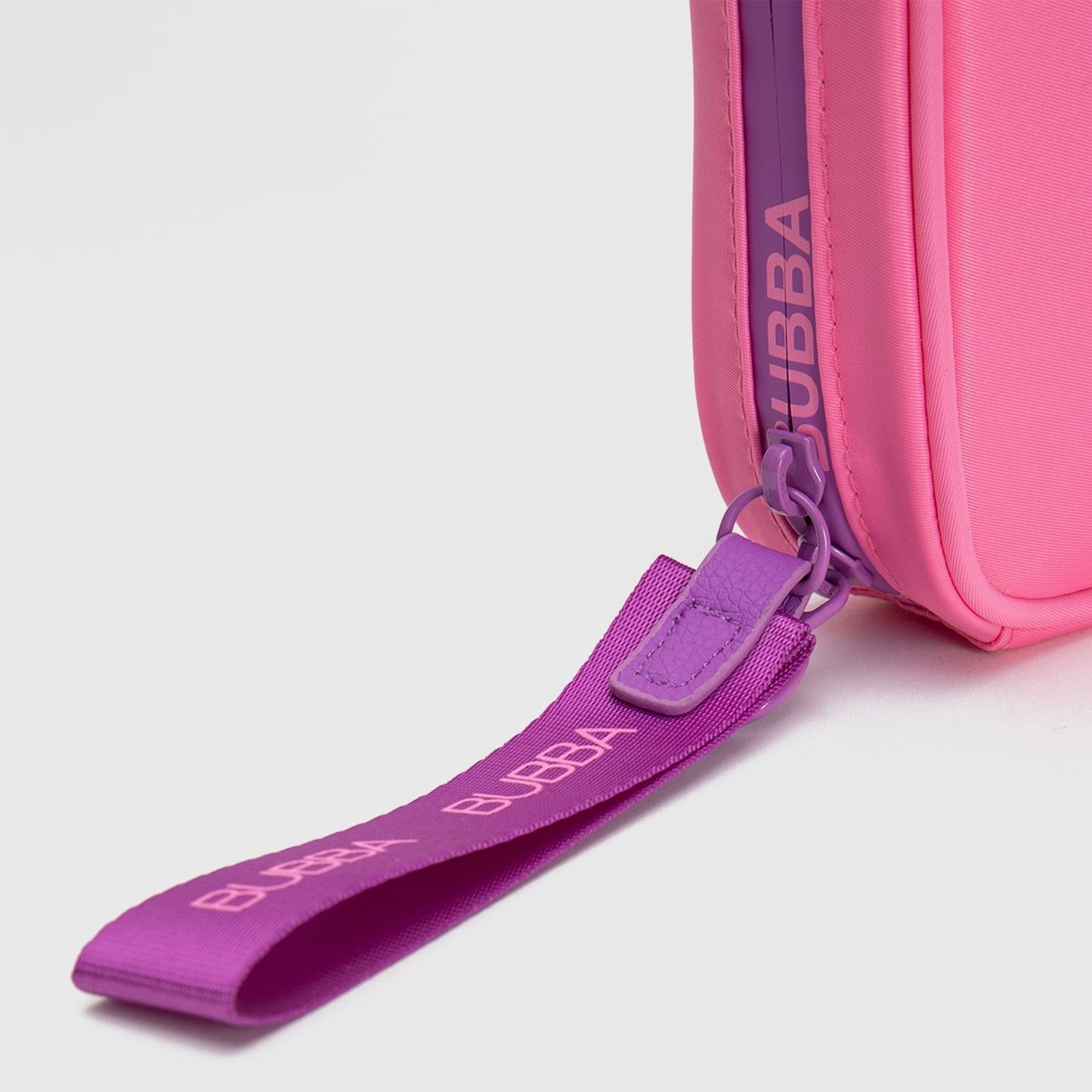 ORGANIZADOR CABLES DAY ESSENTIALS