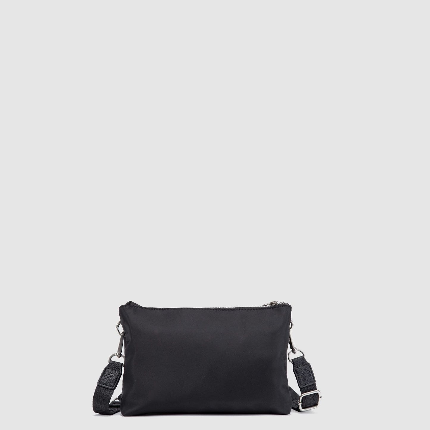 CROSSBODY B.