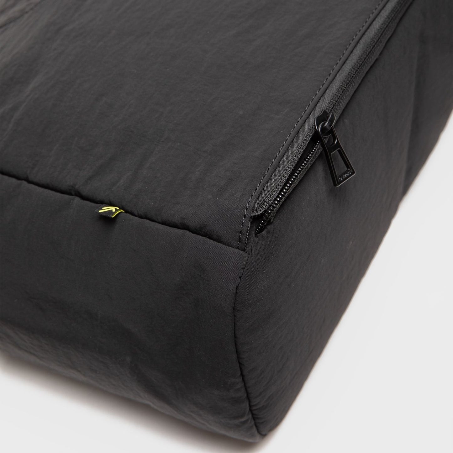 TOTE PAIR TRAVEL