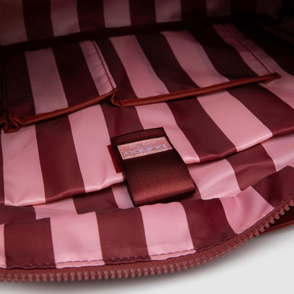TOTE TRAVEL 26'
