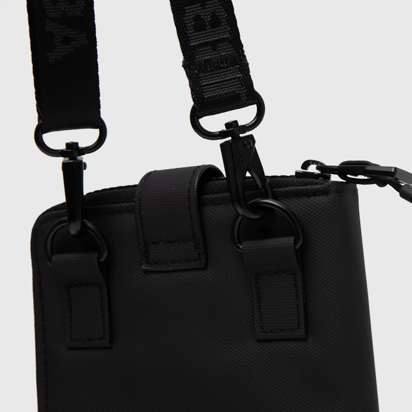 PORTA PASAPORTE TRAVEL 26'